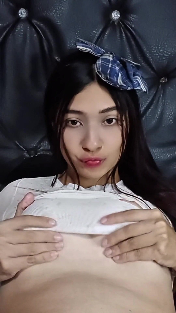 Yuli and tony: 私のマンコは好きですか?