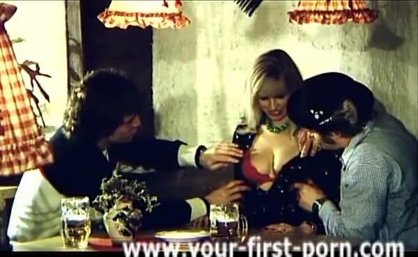GERMAN PORN CLASSICS: Inn tại Sharp Bock
