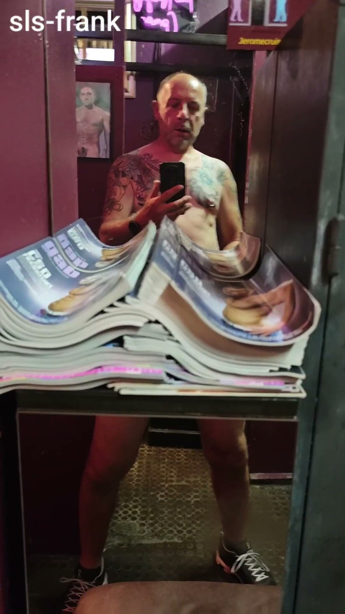 sls-frank: Sls-frank in Gay Kino Frankfurt Am Main Im Sling. Show...