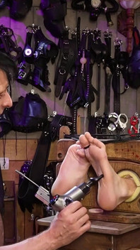 Nicky Completely Feet Tickling Change Devices