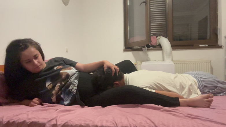 fartingclub01: Obličejový prd ve 3 různých polohách