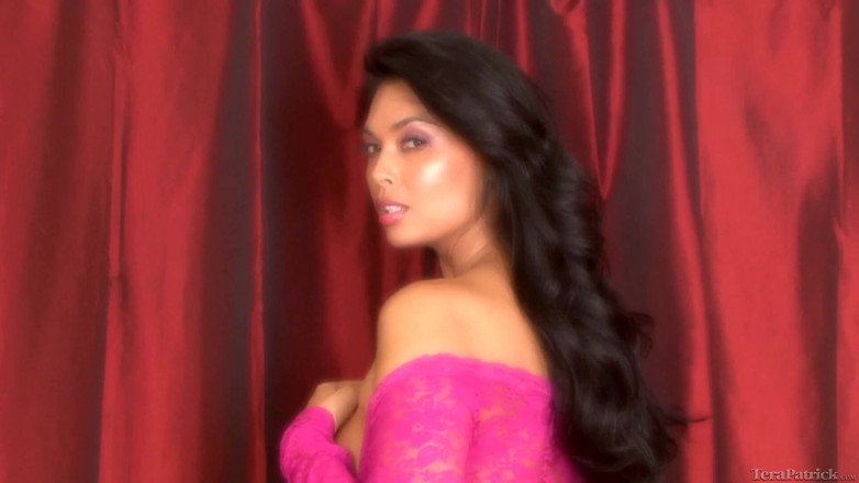 Tera Patrick: Tera Patrick ukazuje všechno