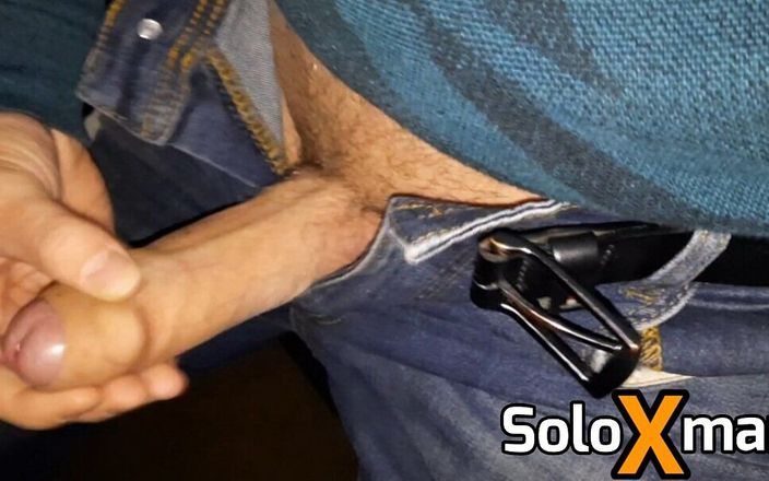 Solo X man: Oprindu-mă pe marginea drumului și masturbându-i pula cu un orgasm frumos în...