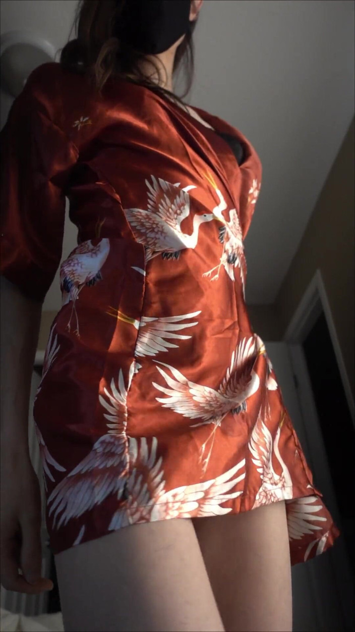 Mistress Mel: Kimono dziewczyna wielki kutas obciążenia