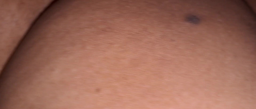 Husbandwifesexylove: Tuve una erección matutina, así que decidí follar a mi...
