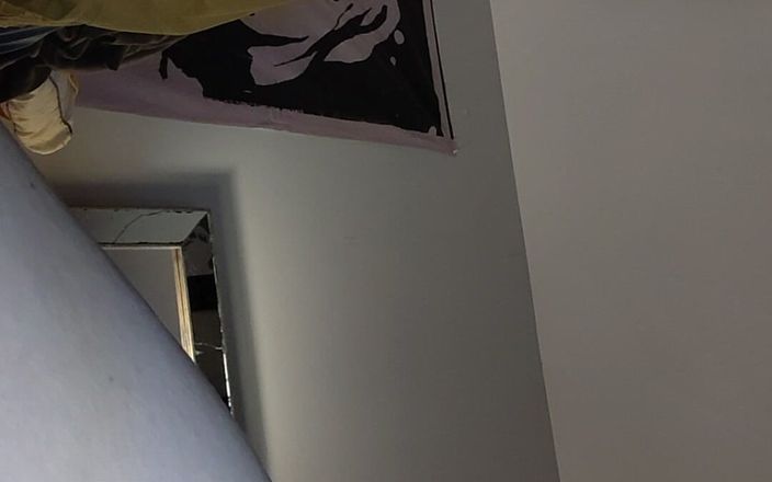 Narley Sinn: Îmi place să mă joc cu pizda mea strâmtă
