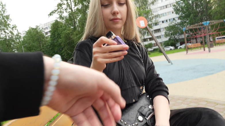 LyalkaRPG: Maramoyka Adventures Part 1, Quick Public Pickups - Quick Blowjob