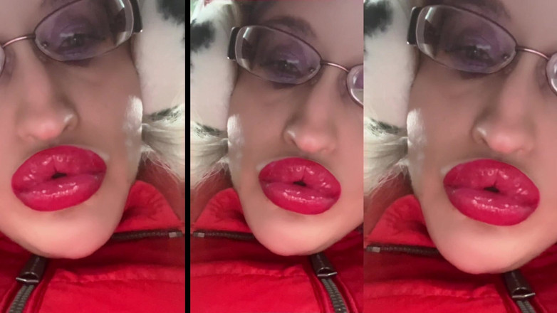 FinDom Goaldigger: Turn Into My Dumb Bimbo Sissy - Lip - Chupando Asmr para...