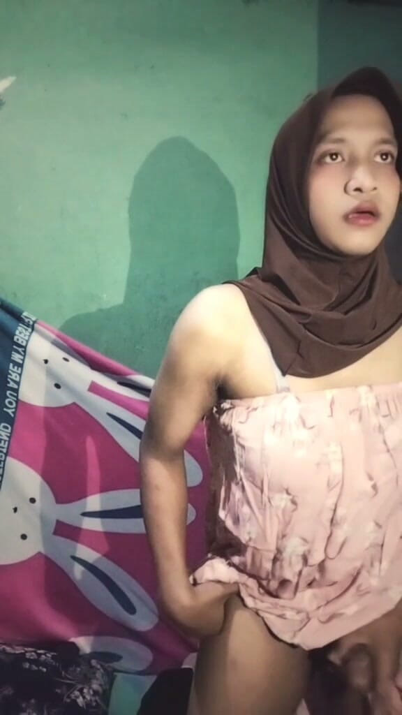 Deboy Candy: ฮิญาบสวยงามช่วยตัวเองคนเดียว
