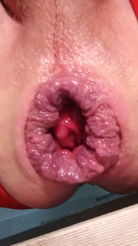 CD Plays with Moist Pussy Part 2