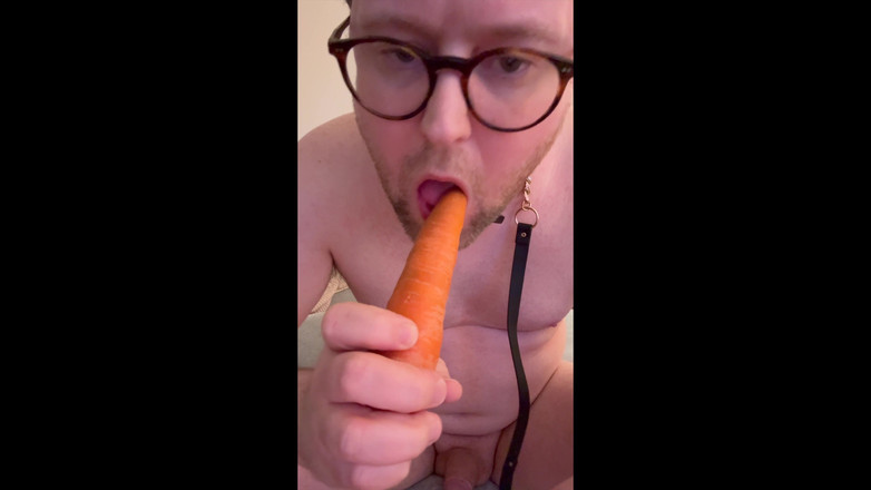 BiBoy: Carrot Ass to Mouth