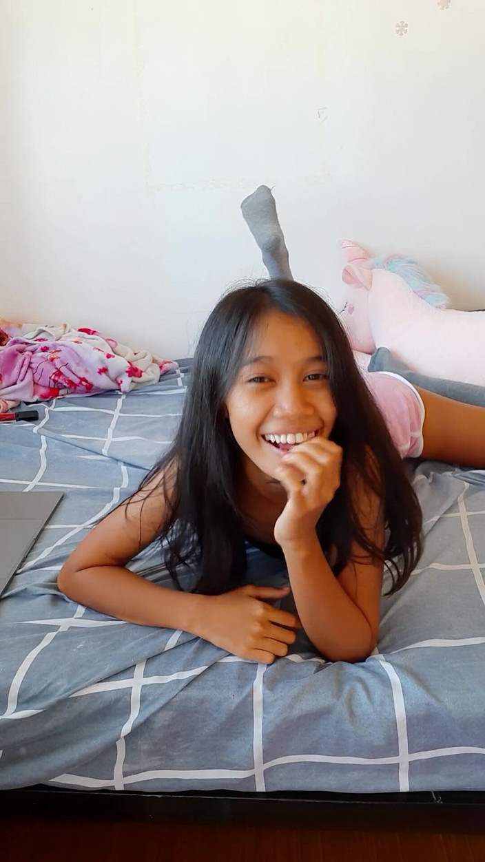 creamberryfairy: Tagalog Blowjob