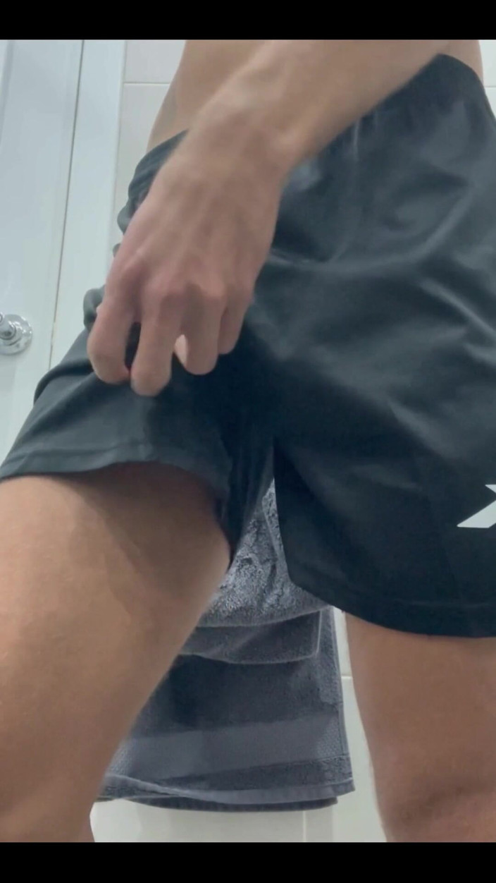 Twohotb: Do You Like Sport Shorts? We Definitely Do