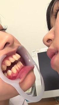 Fantezii peste parfumul gura șefului ei feminin și saliva Drive Acest Ol Pervers Wild - Hikari Mitsuki & Ena Yuzuriha