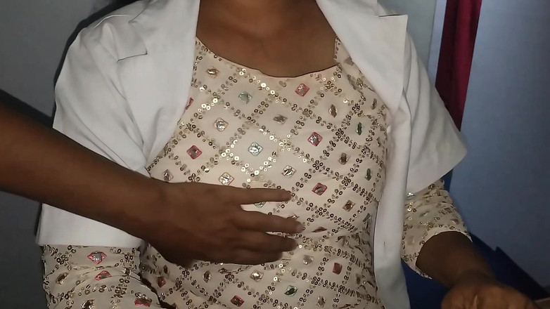 Nirman: Bác sĩ xinh đẹp Ấn Độ bị bệnh nhân đụ