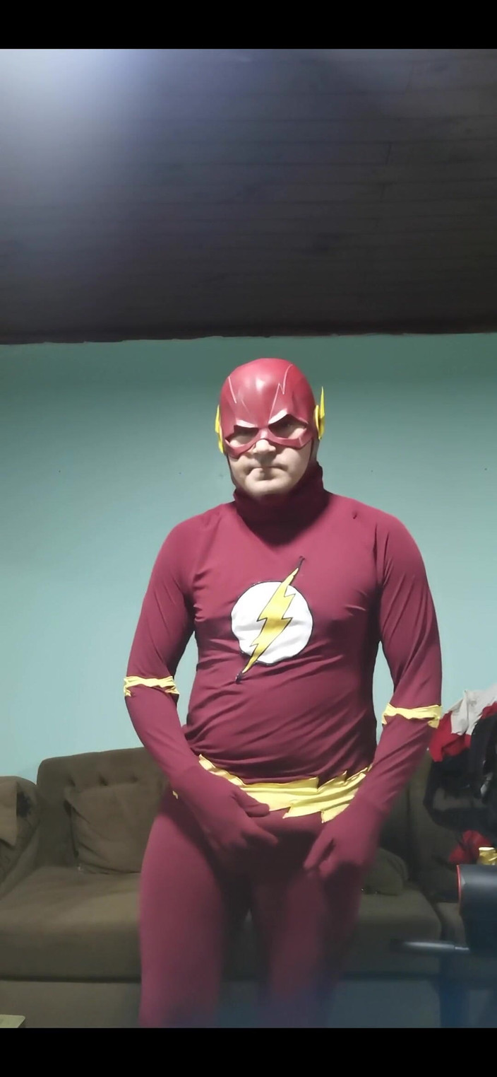 Rokkuman: El cosplay caliente de flash