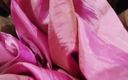 Satin and silky: Esfregando pau na cabeça com cetim rosa sedoso salwar do...