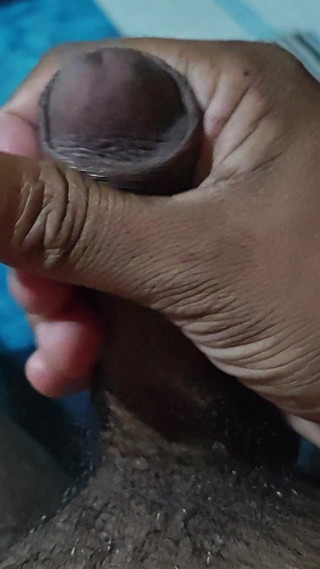 Hot Chilli 2025: Cowok pecinta sperma ngocok kontol sampai muncrat buru-buru