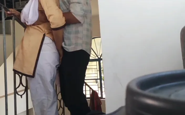 Fantacycutting: Indian Teacher and Student Ki New Viral Video Liked