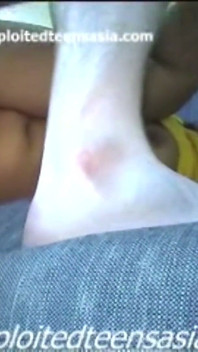 เอ็กซ์คลูซีฟสาวฟิลิปปินส์มือใหม่ Joan อายุ 18+ เย็ดบนโซฟาหลายท่า นักศึกษาอวบ หนังเรื่องที่สอง กลืนน้ำว่า