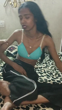 義理の妹と継父のセックスホットアナル