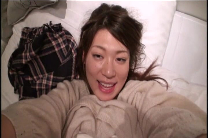 Strix: マリーナ - 色白で驚くほど美しい胸をしています