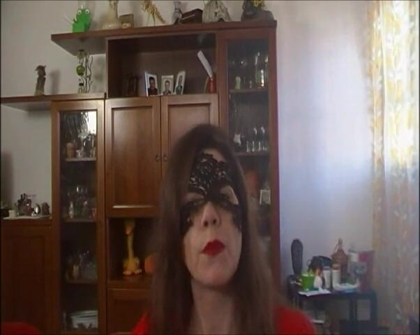 Bergami Melissa: Ti Schiaccio и Coglioni Inutile Schiavo - видео от первого лица - Итальянский язык - mp4 версия