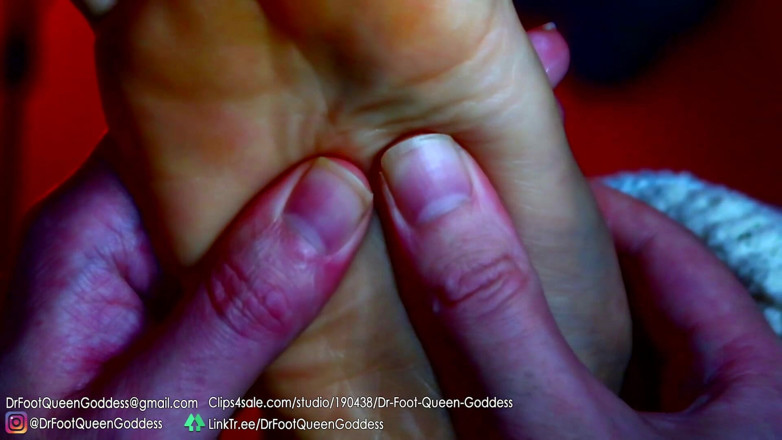 Dr. Foot Queen Goddess: Suelas arrugadas en loción masaje parte 2