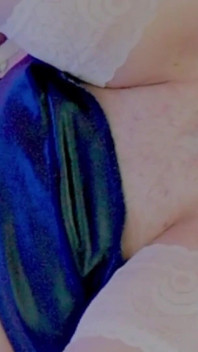 MILF Squirt for Me Fuck That Wet Creamy Pussy Hard