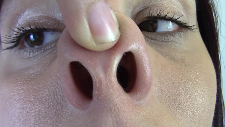 Quinn brooks: Hidung seksi terjepit-wmv