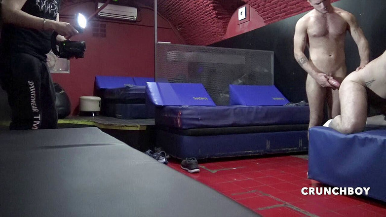 Apolo Adrii pornstar by crunchboy: Enzo Rimenez被apolo Adrii生性交