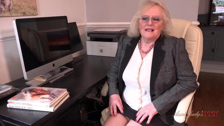 Aunt Judy's XXX: AuntJudysXXX - Your Mature Sex Therapist Mrs. Claire Helps with Your...