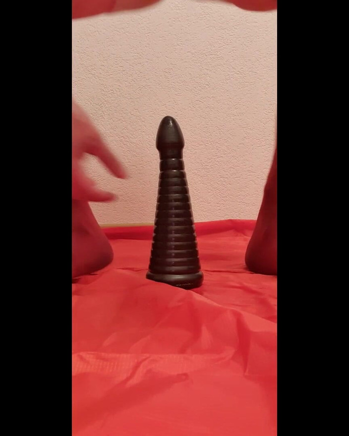 Timmyboy: Dilator 2 silná hra