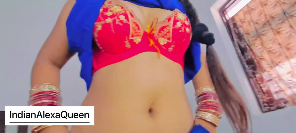 IndianAlexaQueen: Alexa queen lagi asik ngentot sama pacarnya di hari pernikahan