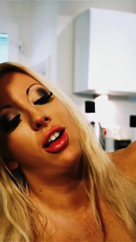 Summer Rose and Valerie Fox Share the Rich Man's Penis