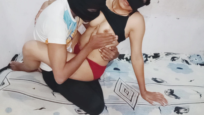 veera6244: Cặp đôi Ấn Độ đeo mặt nạ làm tình nóng bỏng