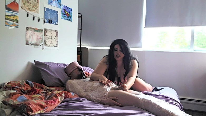 MyPrejacBoyfriend: Mumificată după orgasm!