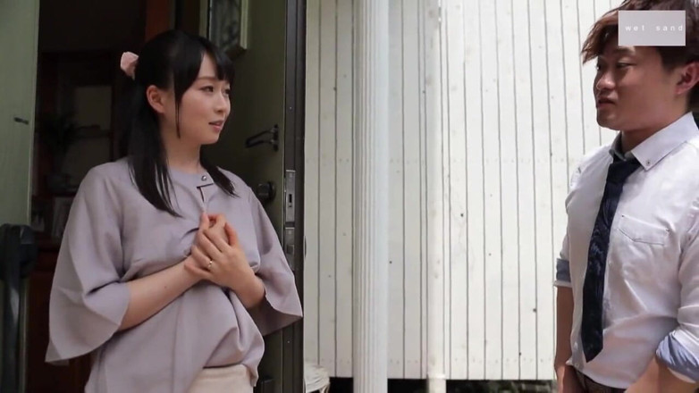 JAV Cosplay: Asian girl is lactating