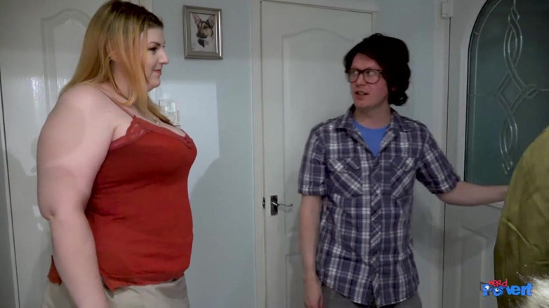 Nerd Pervert: Riley raven - riley nggak sanggup dientot untuk pertama kalinya