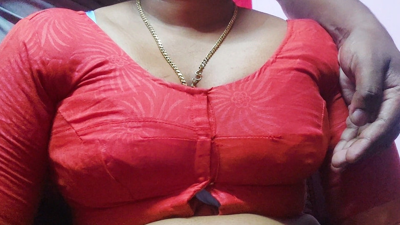 Desi Mohini: शादीशुदा महिला अपने प्रेमी को होटल ले जाती है