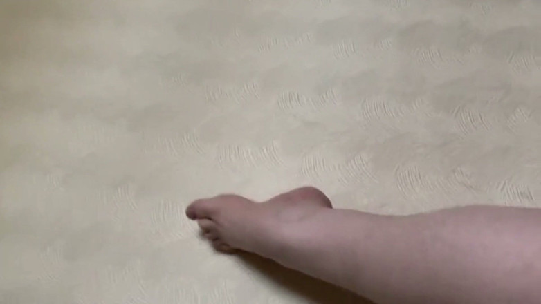 Real homemade BBW BBC porn: Товстушка стискає мої жорсткі соски, розтягуючи мою волохату пизду