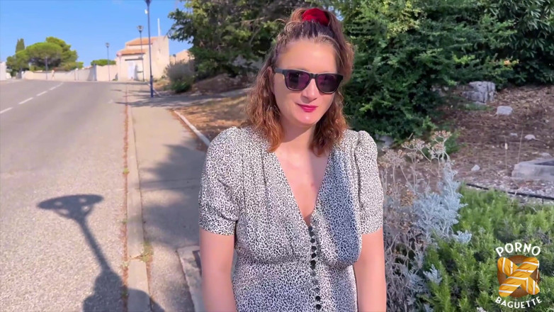 Porno Baguette: シャーロット、いたずらな女の子、ファックが大好き