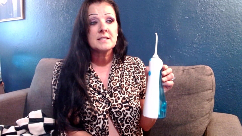 Abby Anna: CBT, trou du pisse, vibration profonde que vous n’avez pas...