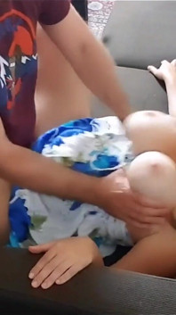 Surfaři na pohovce