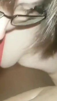 Blowjob kote hitam besar lutut saya memancut jauh ke dalam mulut saya