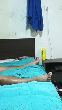 Soția mea însărcinată îmi suge fundul, apoi fac partea anală2
