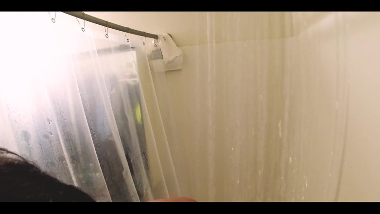 Reese Rideout: Watch Me Wash My Armpits
