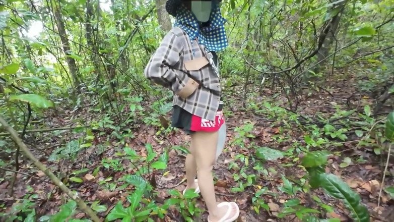 RealThaiSolo: Tailandesa menina anda e se gaba de escolher cogumelos de...