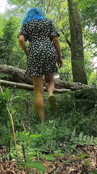 Trêu chọc nô lệ femdom của tôi trong rừng