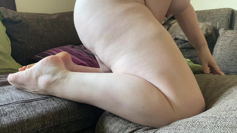 Frequentmasturbation: Velmi drsná dvojitá penetrace brzy ráno snídaňová dildo relace
